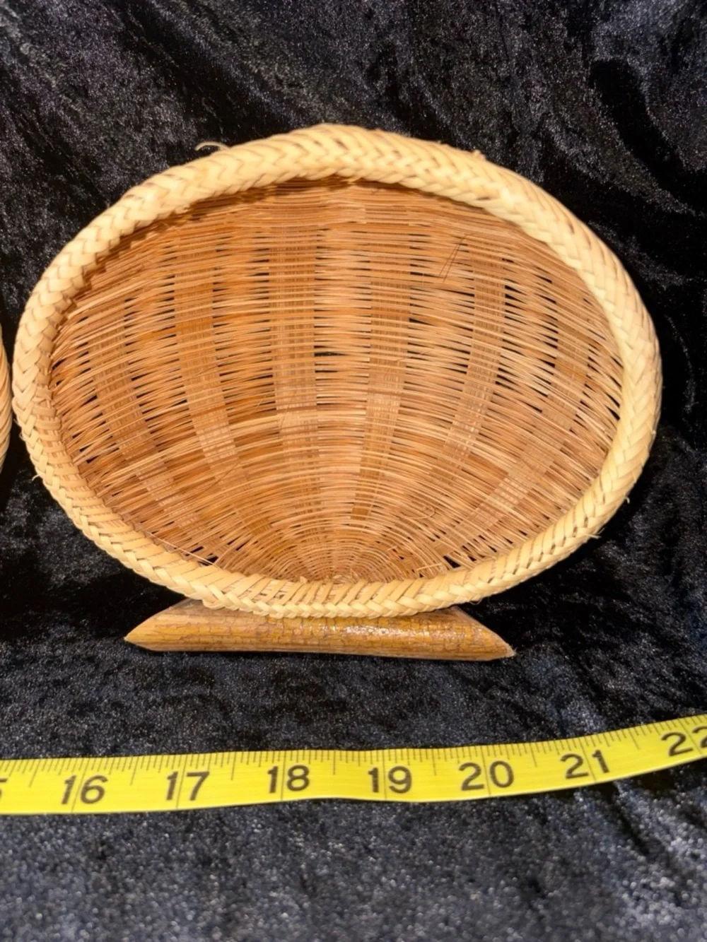 NWT  Woven Bamboo Fan-Shape Display Bowls Set of 3 Natural Tan Boho Vintage
